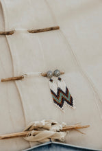 Load image into Gallery viewer, Annie-Oakley