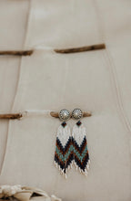 Load image into Gallery viewer, Annie-Oakley
