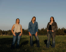 Load image into Gallery viewer, Annie-Oakley
