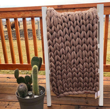 Load image into Gallery viewer, Chunky Knit Blanket
