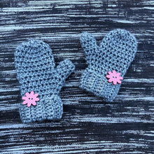 Load image into Gallery viewer, Kids Mittens
