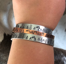 Load image into Gallery viewer, Elkhorns Bracelet
