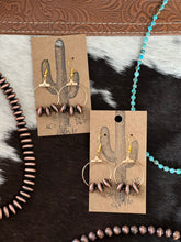 Load image into Gallery viewer, Gold and Bronze Hoops
