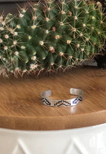 Load image into Gallery viewer, Coyote Peak Ring
