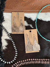 Load image into Gallery viewer, Vanilla Brindle Cattle Tag Earrings

